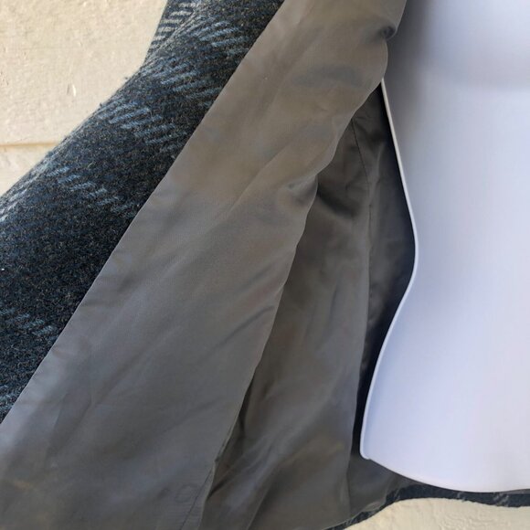 Talbot's Size 6 Blue/Gray Plaid Wool Blend Fully Lined Snap-Up Jacket - Picture 4 of 15